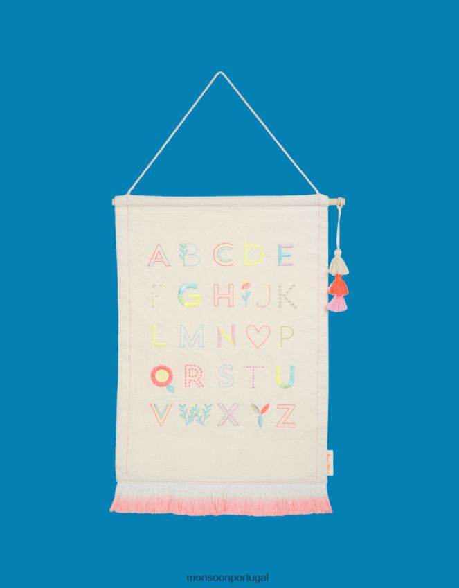 acessório meri meri alfabeto pendurado na parede Monsoon crianças moda RPLH8F2638